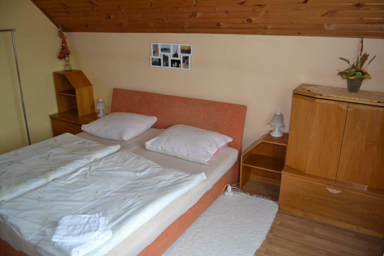 Penzion Alfa Tatry สตารา เลชนา ภายนอก รูปภาพ